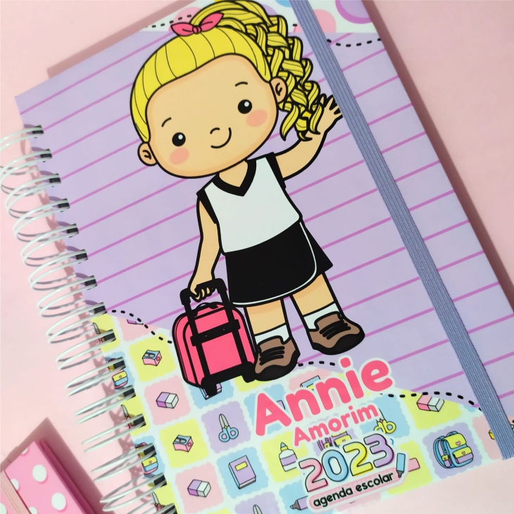 Agenda Escolar 1 dia por página - Caricatura 2024